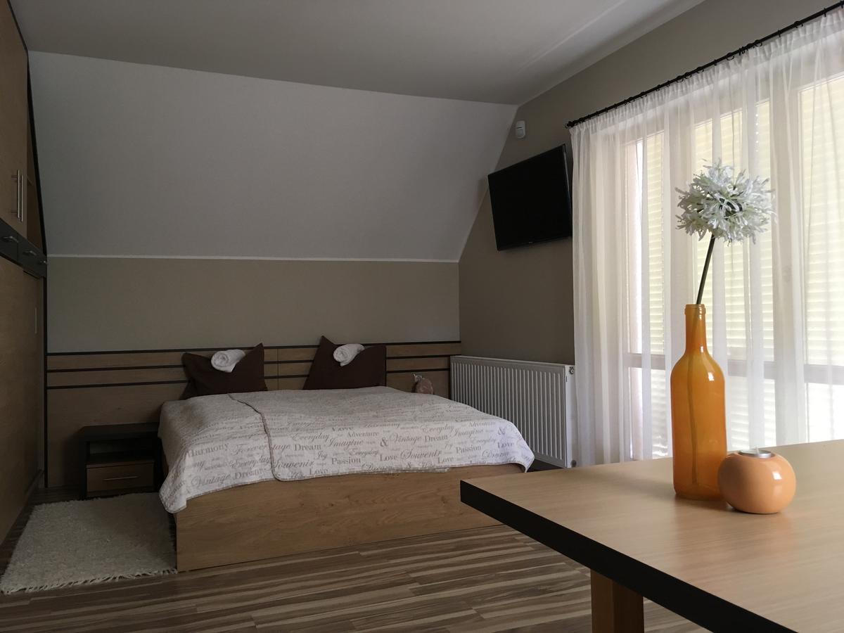 Sétány Apartman Csopak Extérieur photo